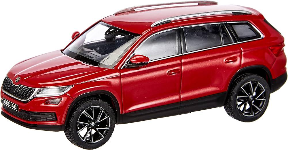 Модель автомобиля 1:43 Skoda Kodiaq Red Velvet (565099300F3P) - фото 1