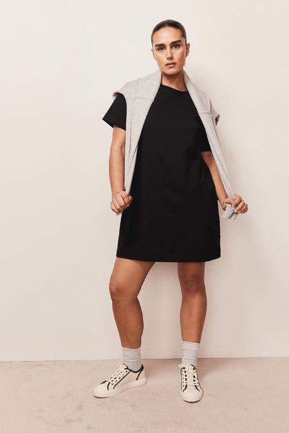 Платье H&M 841434П XS Черный Платье H&M 841434П XS Черный