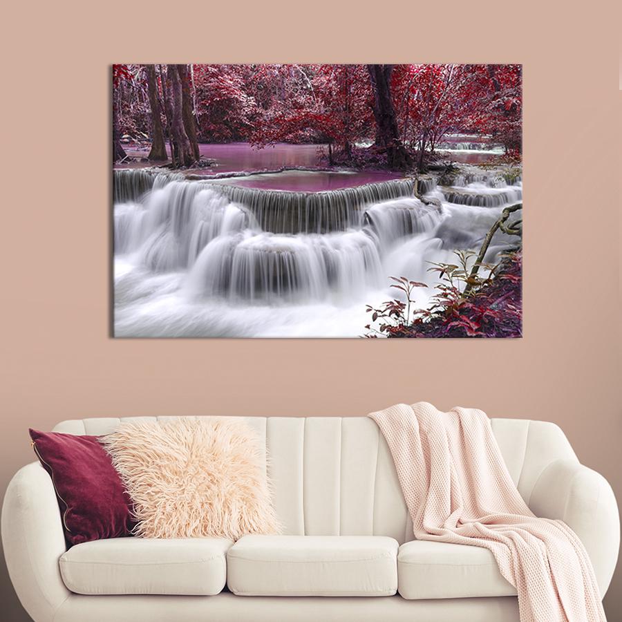 Картина на холсте Ступенчатый водопад 122x81 см (577-1)