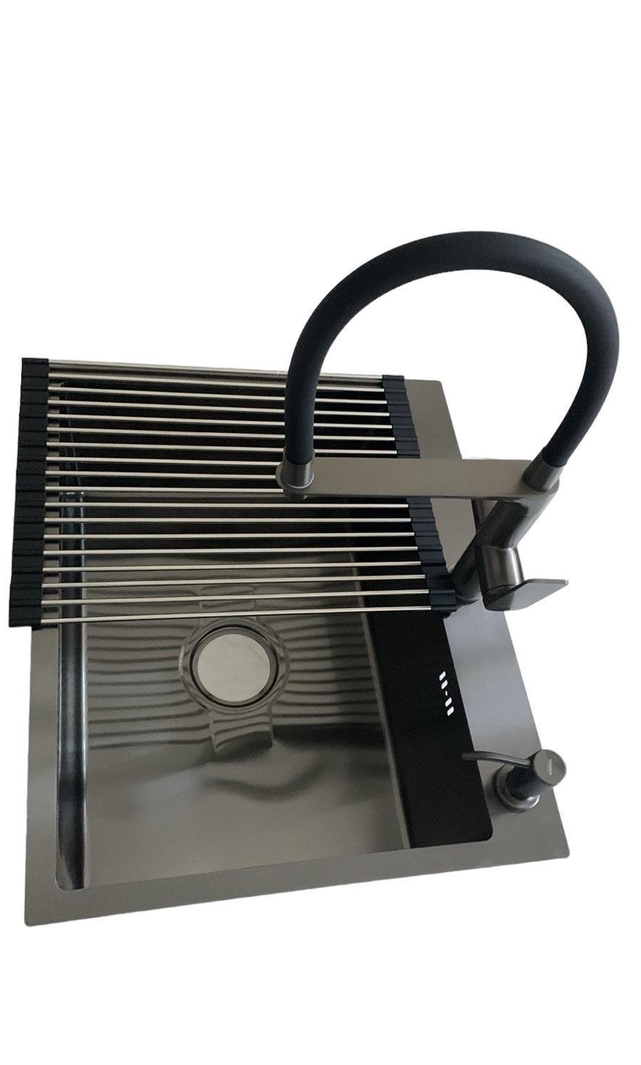 Мийка кухонна Kroner KRP Schwarze 5843 HM PVD/змішувач для кухні з підключенням до фільтра Kroner GrazGRP03815 Графітовий