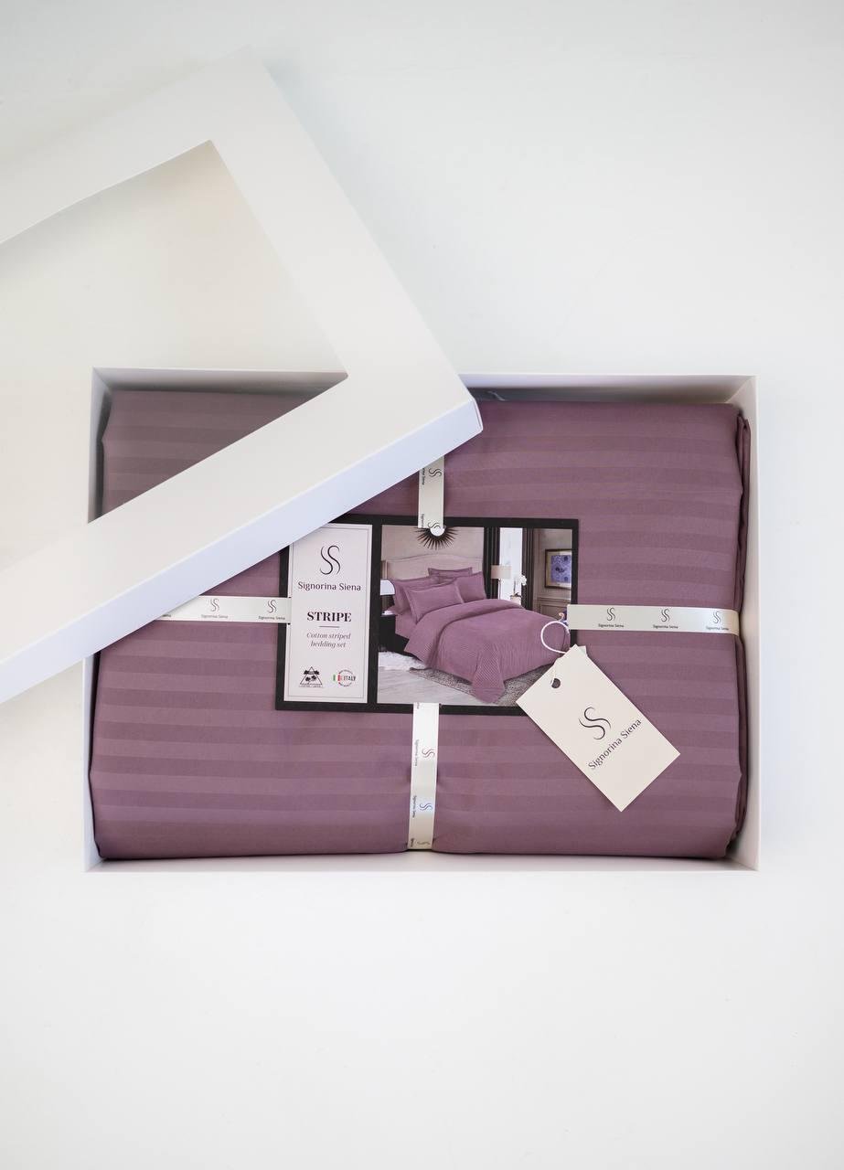 Комплект постільної білизни Signorina Siena зі страйп-сатину полуторний 50х70 см/70х70 см Пильна троянда (0020P) - фото 1 Комплект постільної білизни Signorina Siena зі страйп-сатину полуторний 50х70 см/70х70 см Пильна троянда (0020P) - фото 1