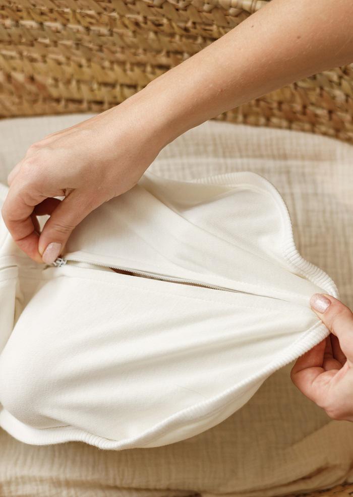 Пелюшка-кокон з шапочкою дитяча утеплена на блискавці 0-3 міс Молочний (MG171) - фото 3 Пелюшка-кокон з шапочкою дитяча утеплена на блискавці 0-3 міс Молочний (MG171) - фото 3