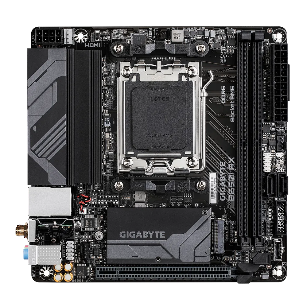 Материнська плата Gigabyte B650I AX