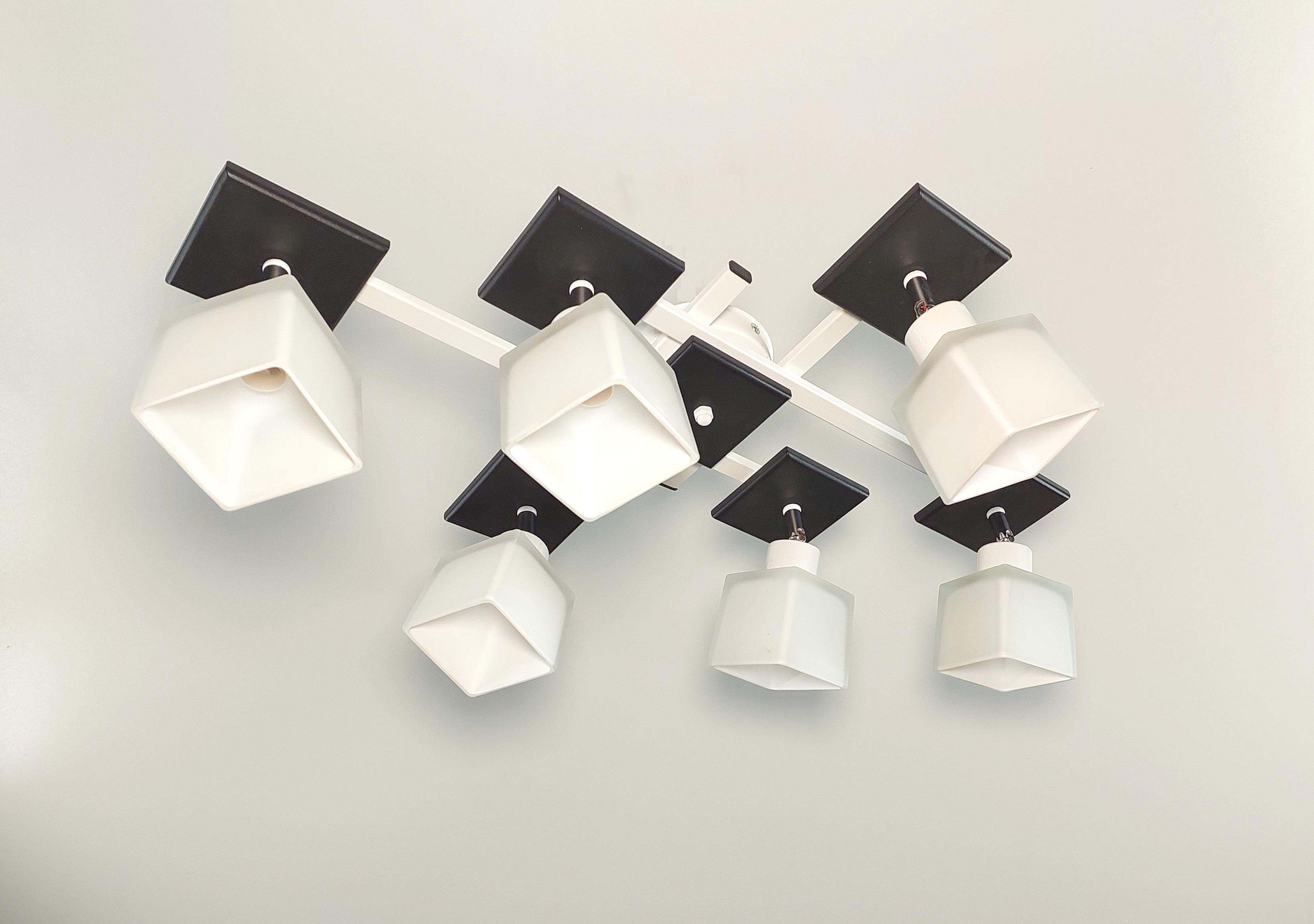 Люстра потолочная Оскар/6 на 6 поворотных плафона Белый/Черный