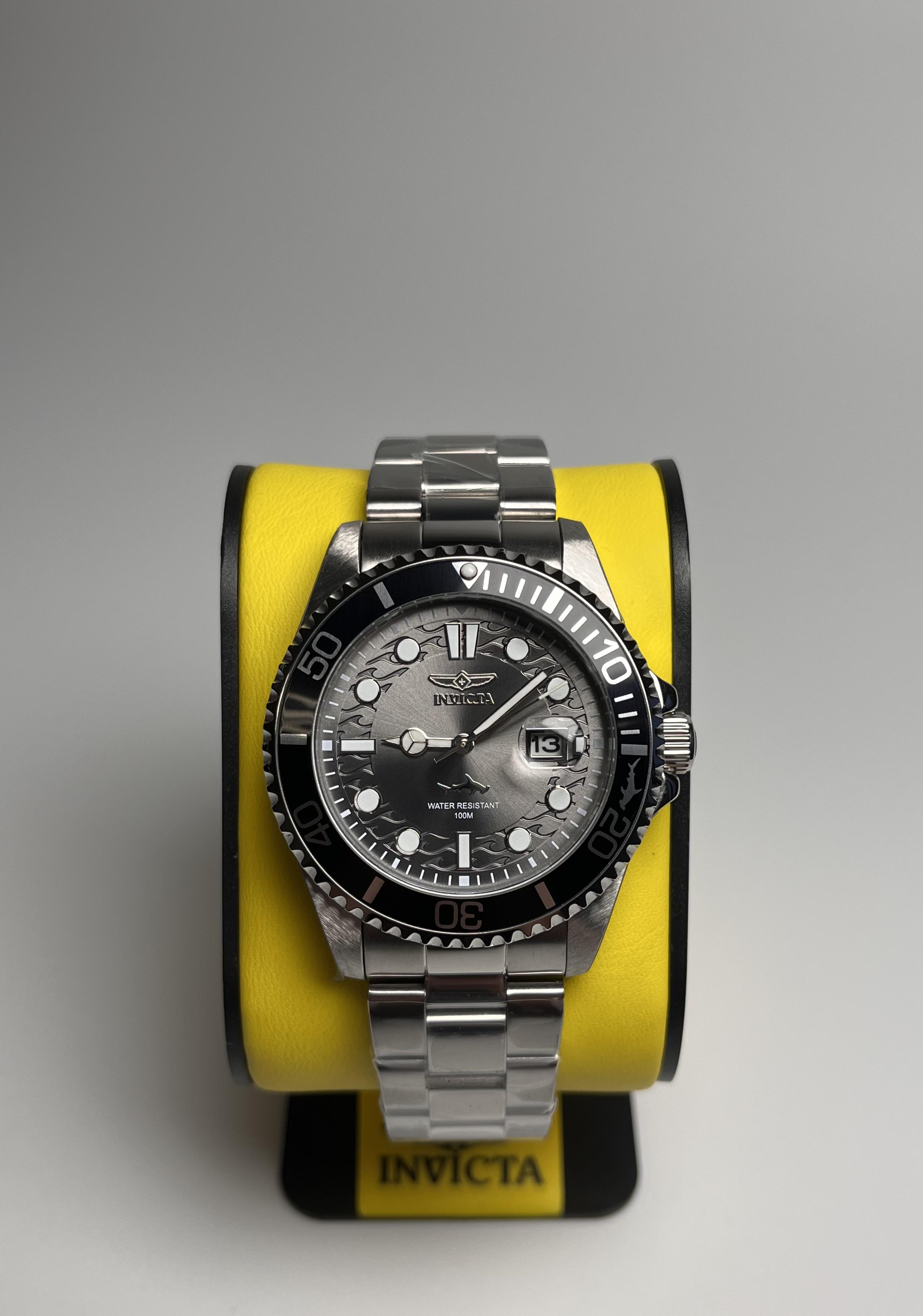 Наручний годинник чоловічий Invicta 30806 (23802025) - фото 2 Наручний годинник чоловічий Invicta 30806 (23802025) - фото 2