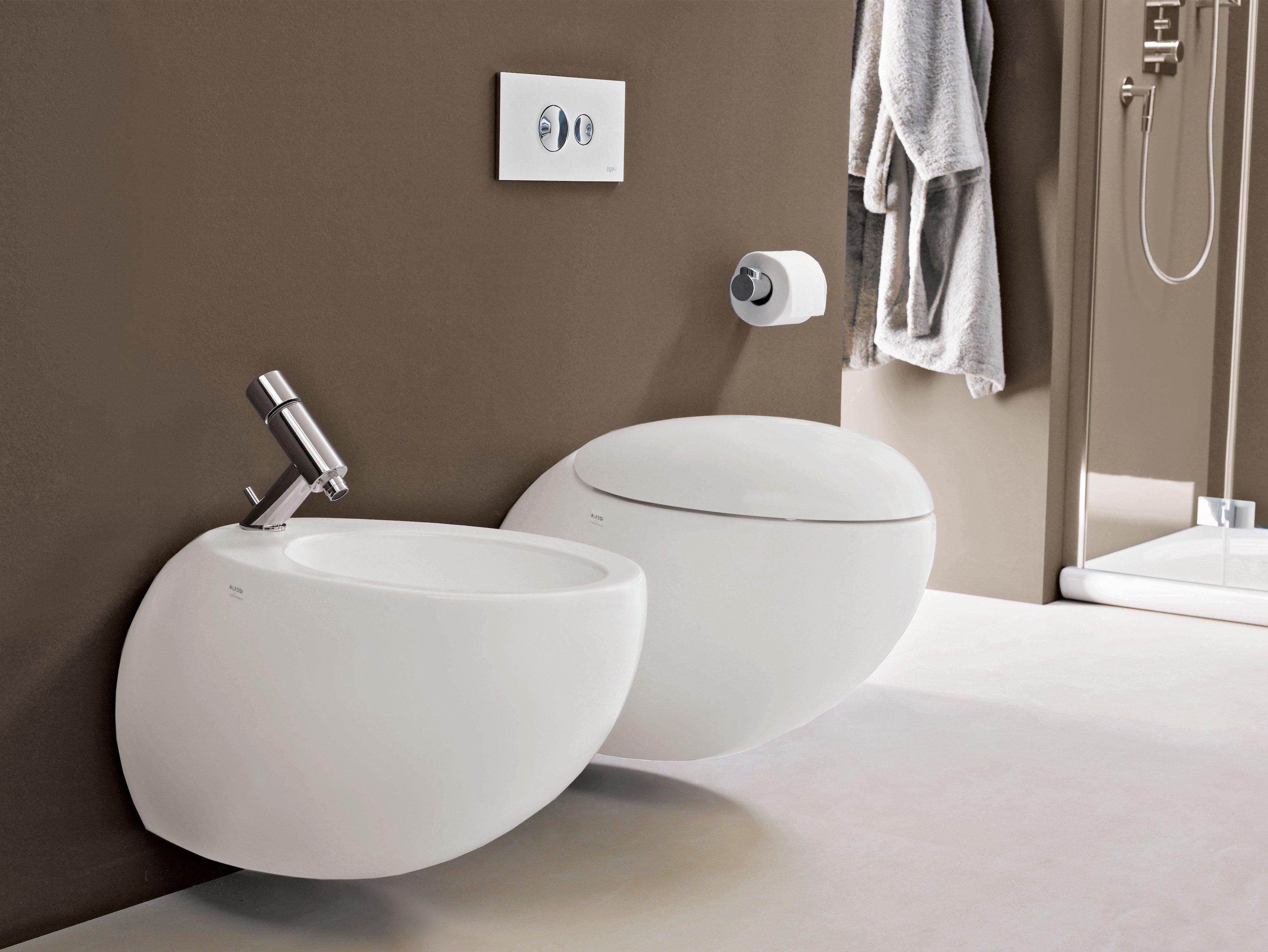 Біде підвісне Laufen Alessi Оne H8309714003041 (142079) - фото 5 Біде підвісне Laufen Alessi Оne H8309714003041 (142079) - фото 5