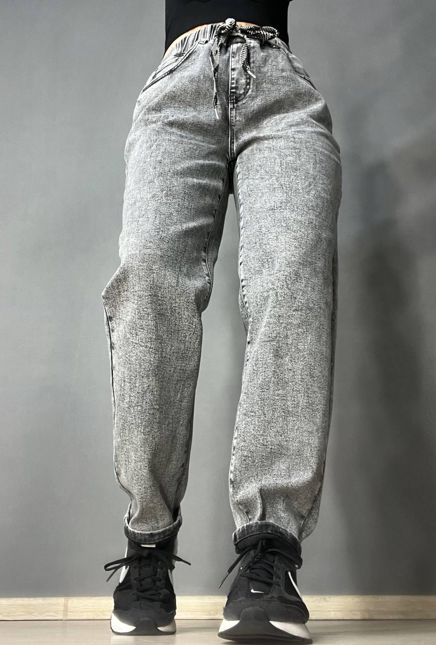 Джинси жіночі V&D 5011 МОМ jeans comfort резинка на талії стрейчеві полегшені р. 44 Світло-сірий (3736) - фото 3 Джинси жіночі V&D 5011 МОМ jeans comfort резинка на талії стрейчеві полегшені р. 44 Світло-сірий (3736) - фото 3