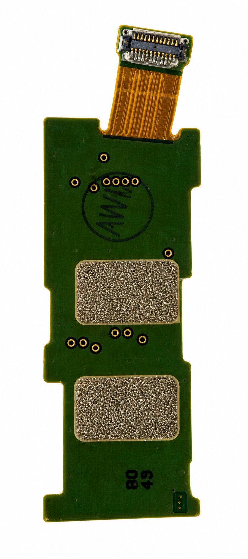 Коннектор SIM-карты для Nokia E52 (000019048)