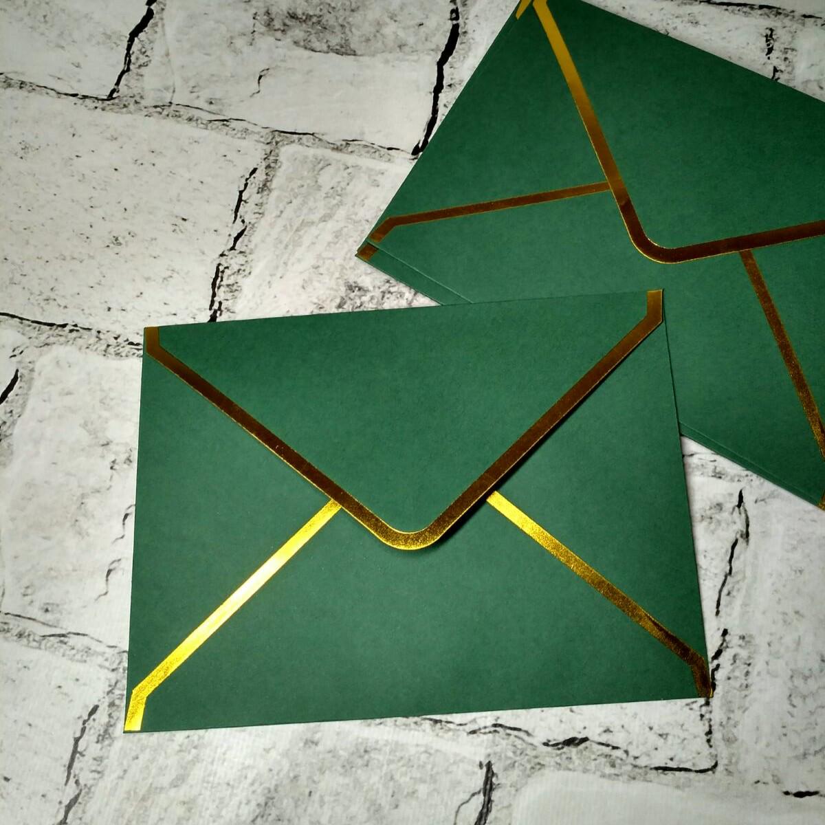 Конверт паперовий Gold 13,5х18,4 см Зелений (B2R-41)