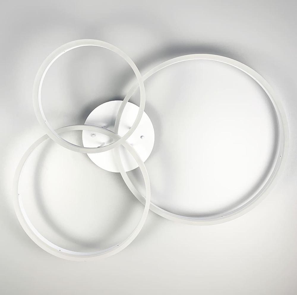 Люстра cтельова LED на 3 кільця Білий (A 8008/3 WT) - фото 5 Люстра cтельова LED на 3 кільця Білий (A 8008/3 WT) - фото 5