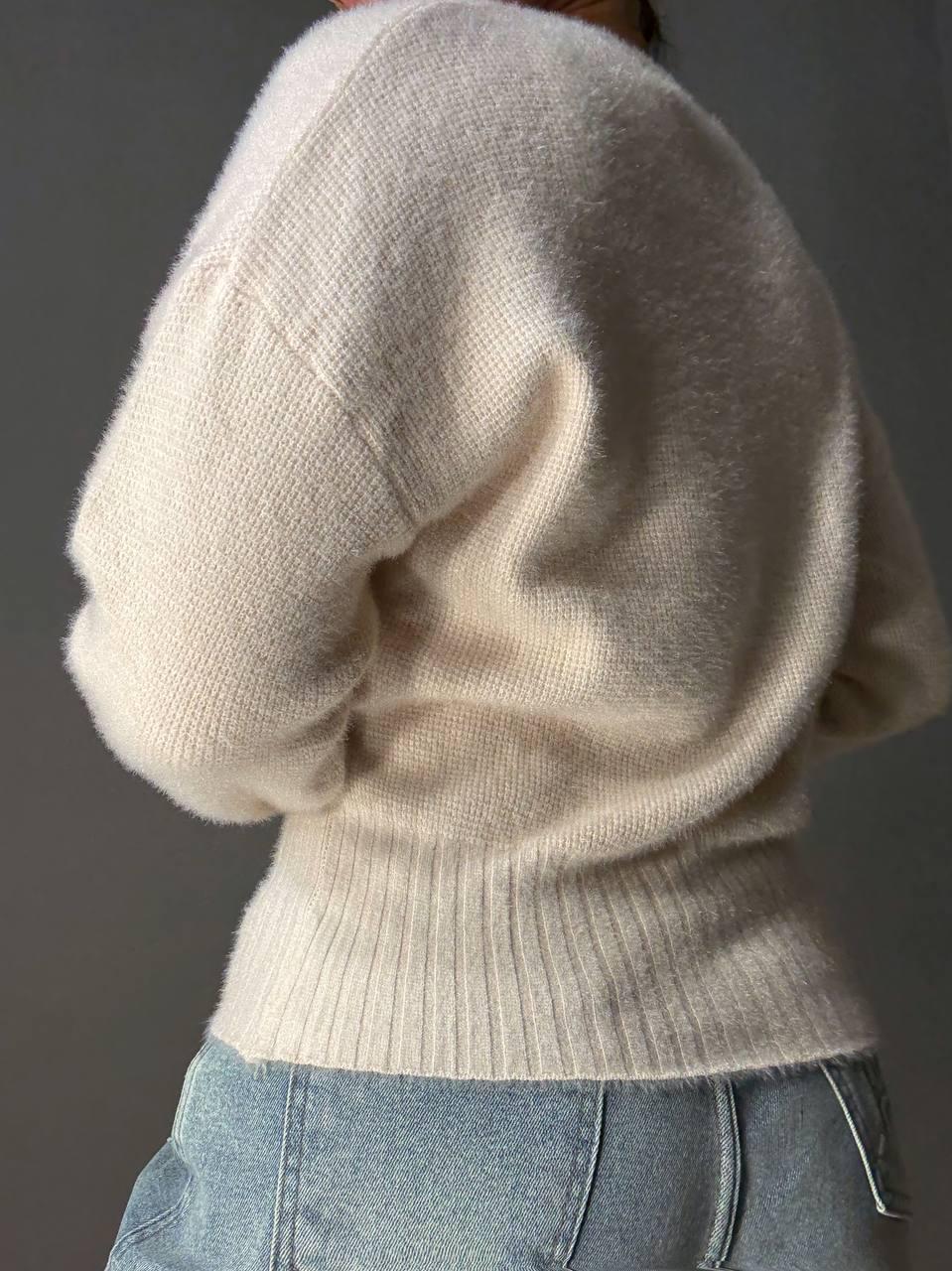 Светр жіночий Fancy Matinee 7571 вафельний з ангори оверсайз OS Бежевий (4989) - фото 8