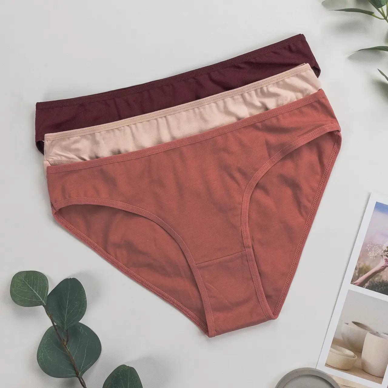 Набор женских трусиков Dominant тройки 3 шт. (35000-588)