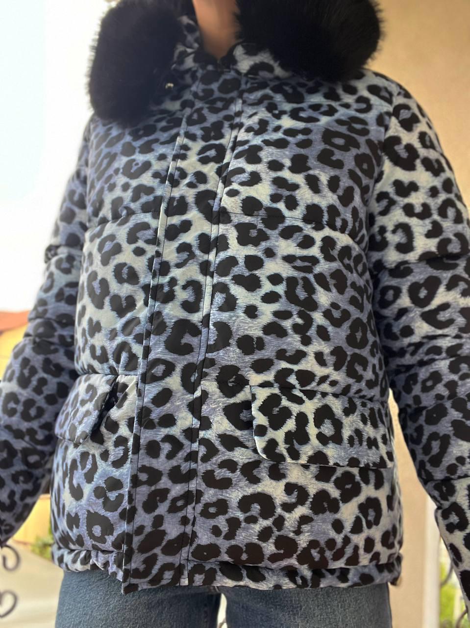 Куртка жіноча Lady Yep 9063 подовжена леопардовий принт з капюшоном хутро р. 44 Сірий (2965) - фото 5 Куртка жіноча Lady Yep 9063 подовжена леопардовий принт з капюшоном хутро р. 44 Сірий (2965) - фото 5
