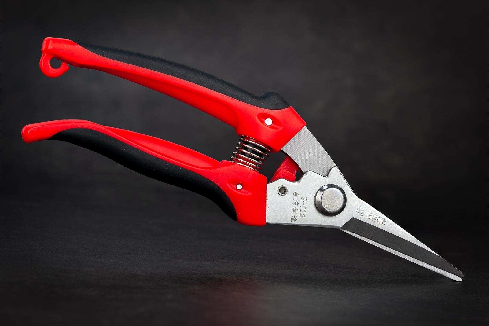 Секатор-ножиці садові Sagawata з нержавіючої сталі 200 мм (P-712) - фото 5 Секатор-ножиці садові Sagawata з нержавіючої сталі 200 мм (P-712) - фото 5