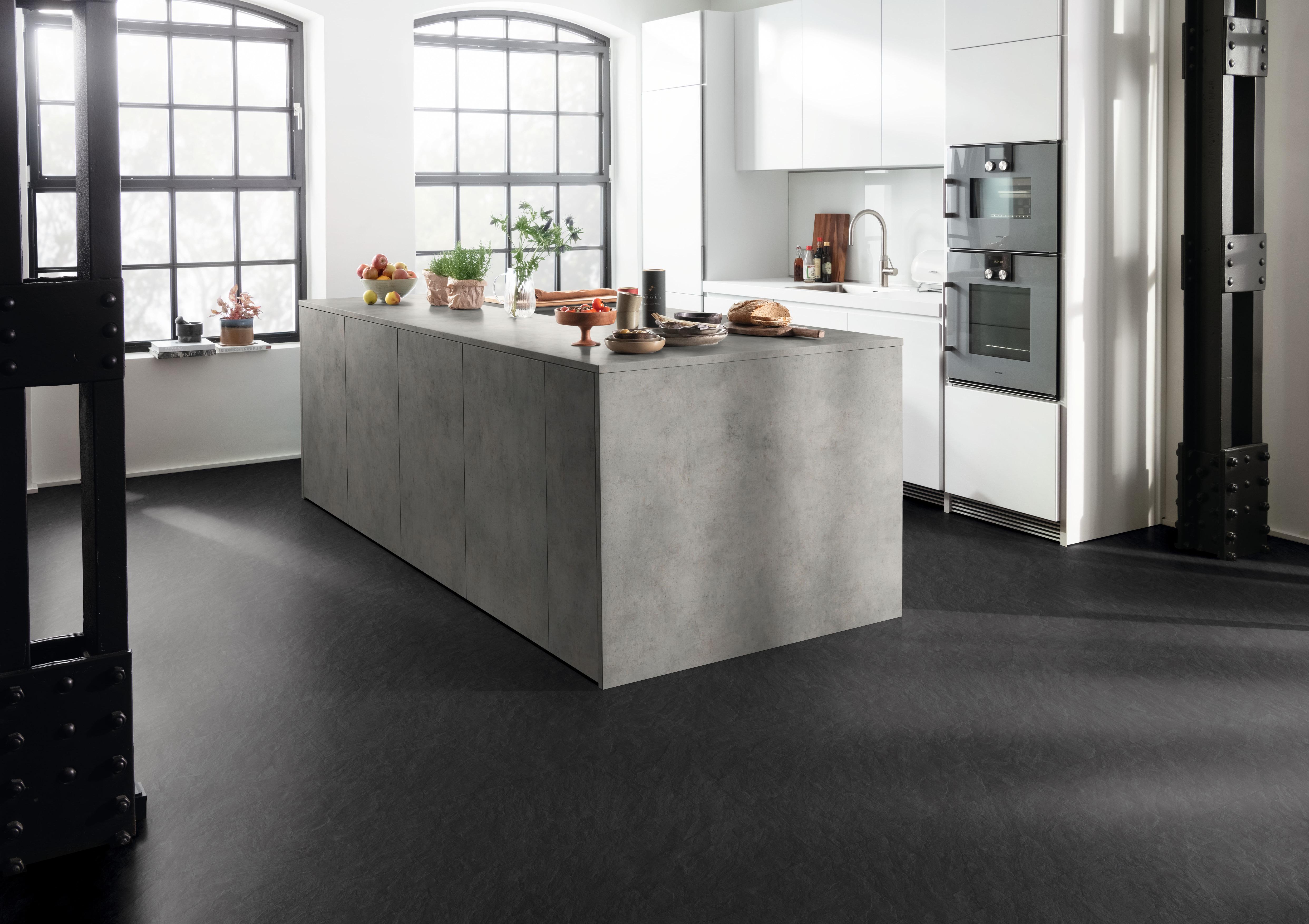 Пол водостойкий EGGER AquaDura+ 33 класс Сланец Шифер