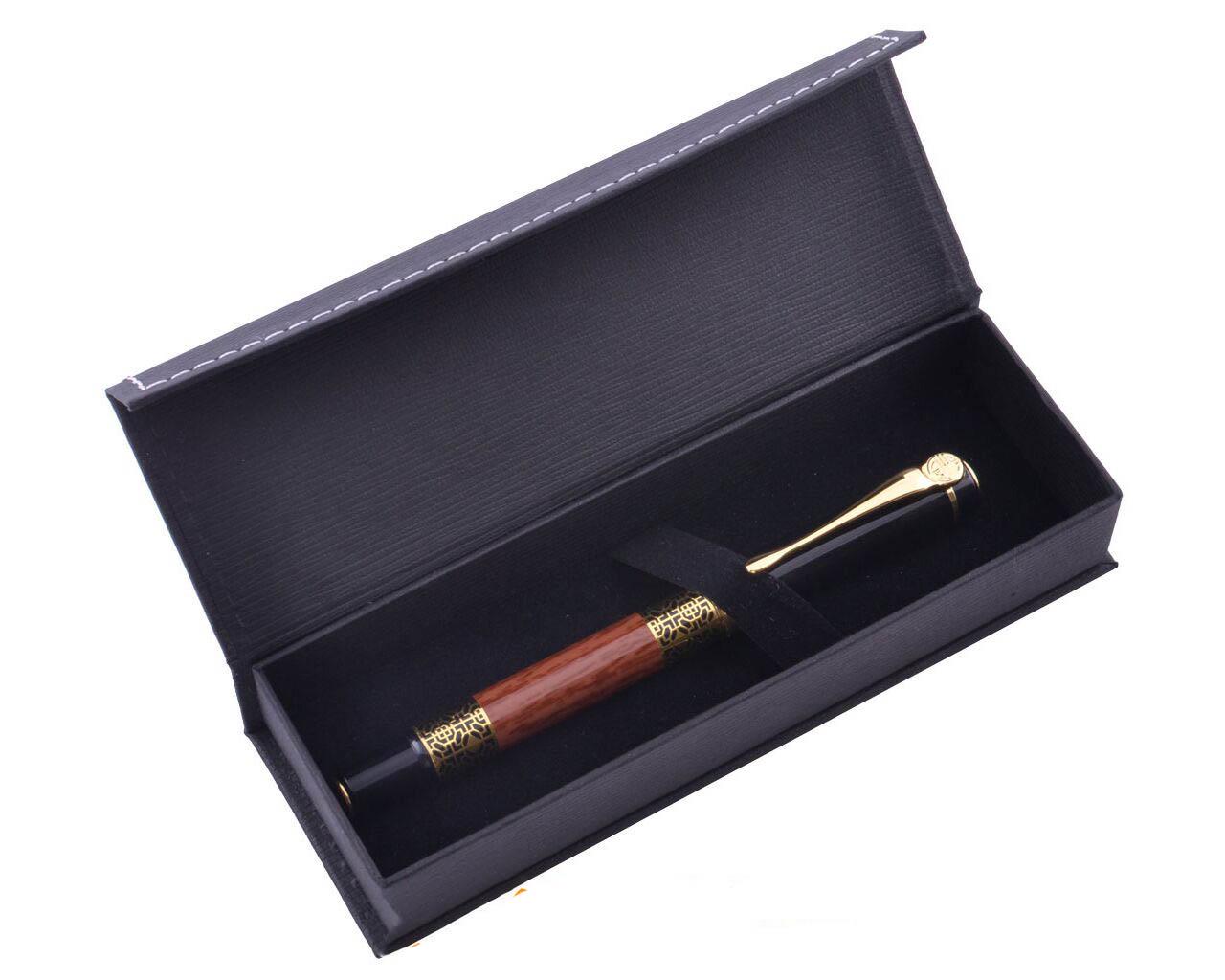 Подарочная ручка The Brown Idol в футляре