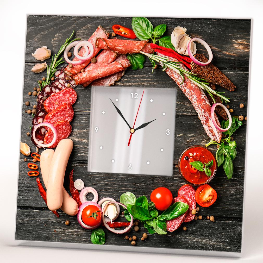 Часы Разные мясные колбаски декор для кухни 260x260 мм (C04172)