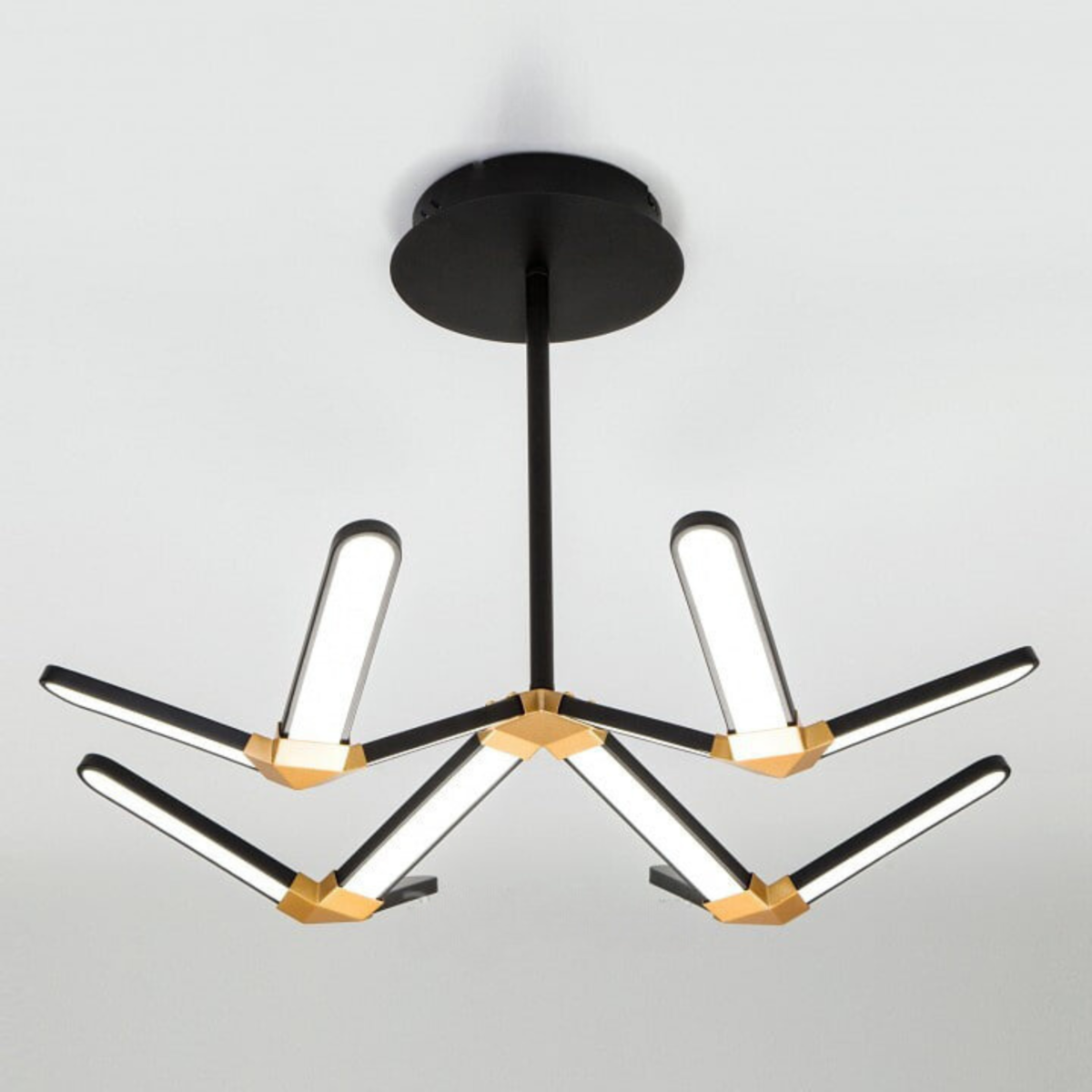 Люстра светодиодная современная 8901-4 (SP000036708) Люстра светодиодная современная 8901-4 (SP000036708)