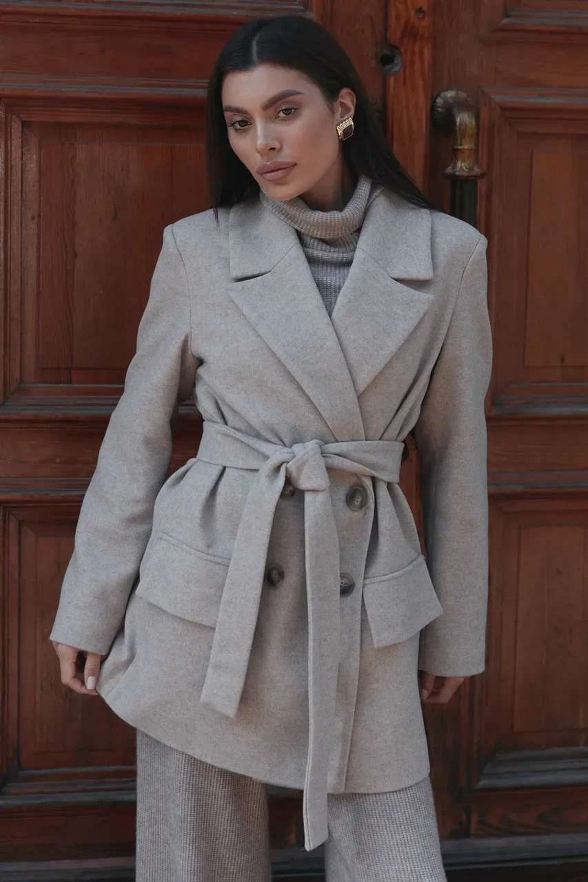 Пальто двухбортное Seventeen XXL-3XL Бежевый Пальто двухбортное Seventeen XXL-3XL Бежевый