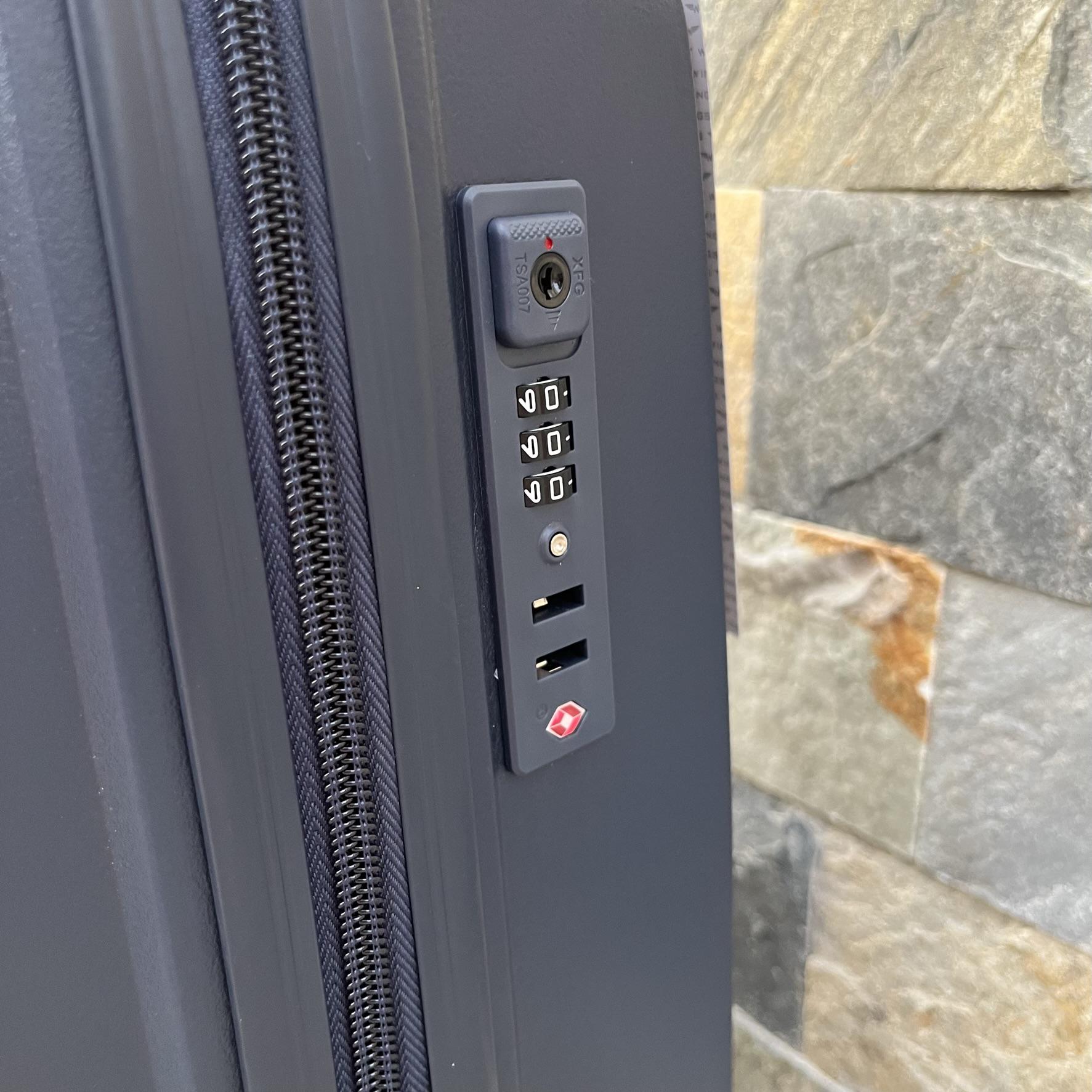 Валіза дорожня мала з поліпропілену Wings DQ181-04 S Синій - фото 4 Валіза дорожня мала з поліпропілену Wings DQ181-04 S Синій - фото 4