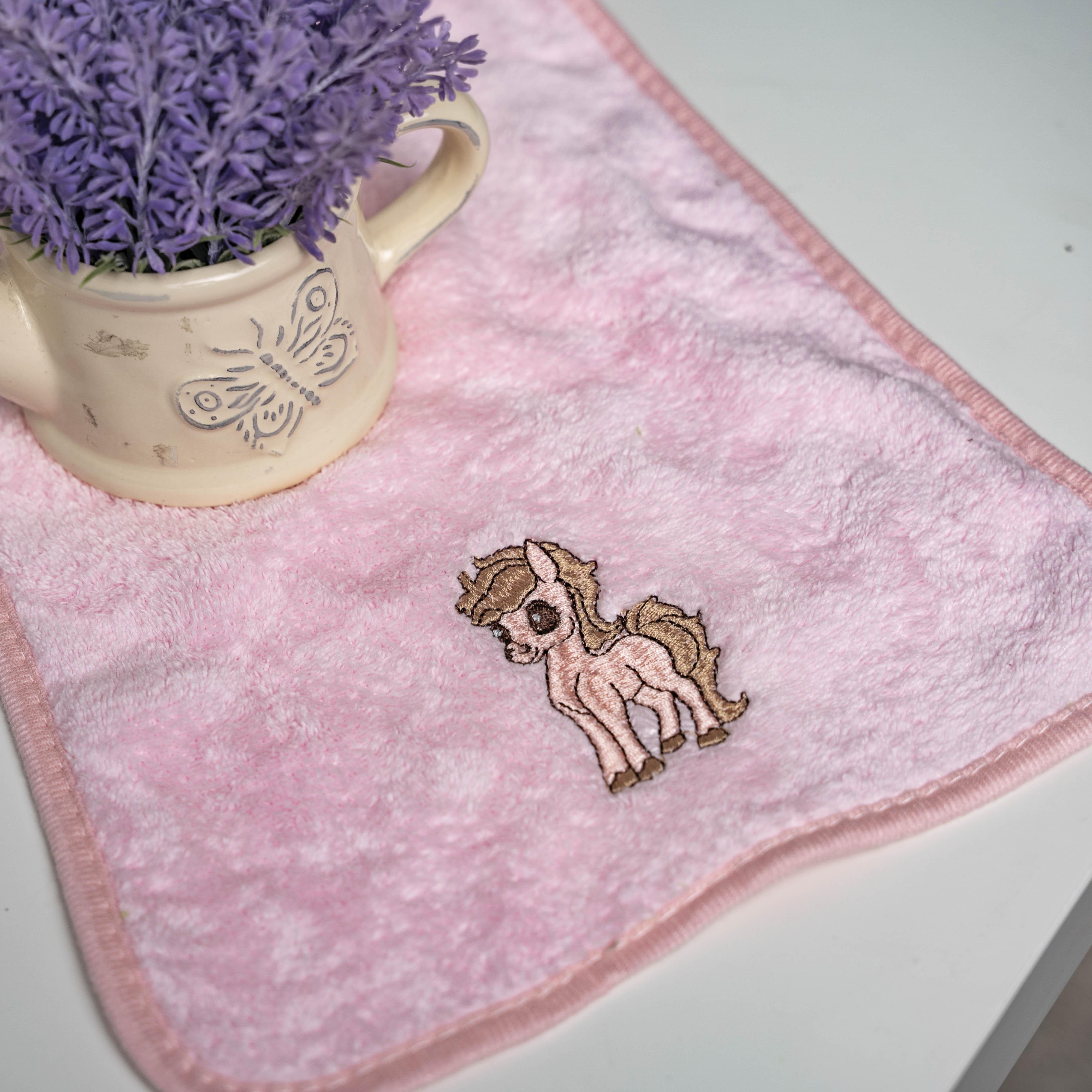 Рушник кухонний Коні 25x50 см Світло-рожевий (88804)