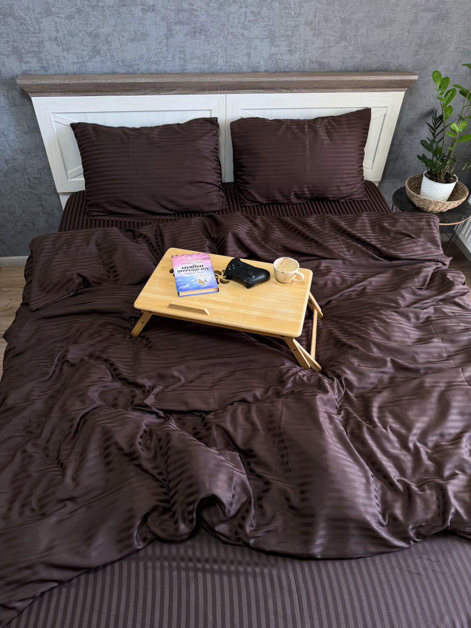 Постельное белье в полоску сатин страйп евро 200x220/50x70 см Шоколадный (17750152) - фото 1 Постельное белье в полоску сатин страйп евро 200x220/50x70 см Шоколадный (17750152) - фото 1
