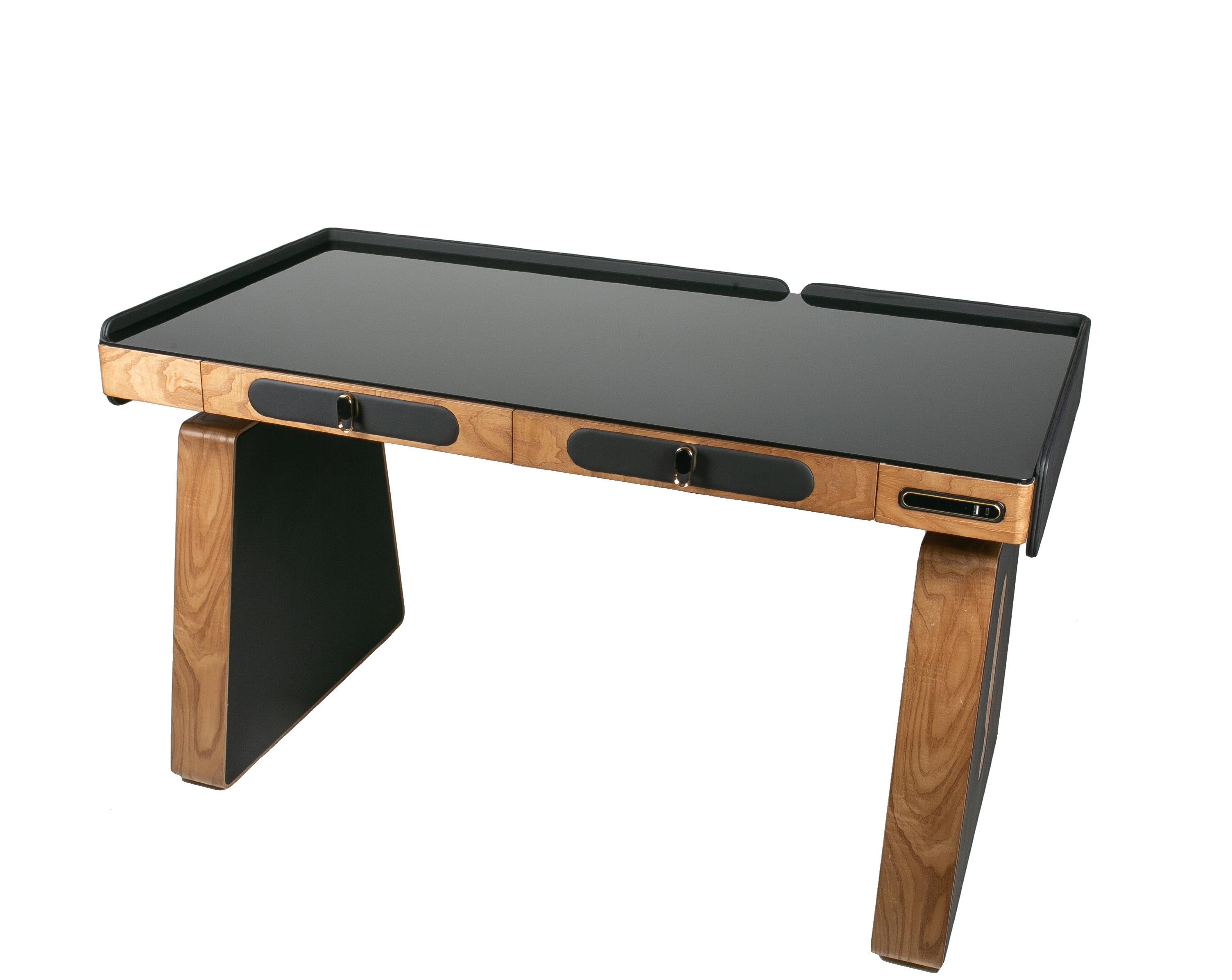 Регульований стіл кабінет Barsky Lux 2 motors 1400x700 мм Glass (LT-02) - фото 2 Регульований стіл кабінет Barsky Lux 2 motors 1400x700 мм Glass (LT-02) - фото 2