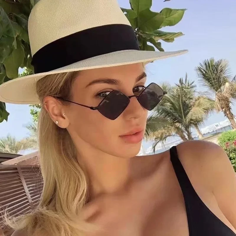 Очки ромбической формы Черный в серебре - фото 7 Очки ромбической формы Черный в серебре - фото 7