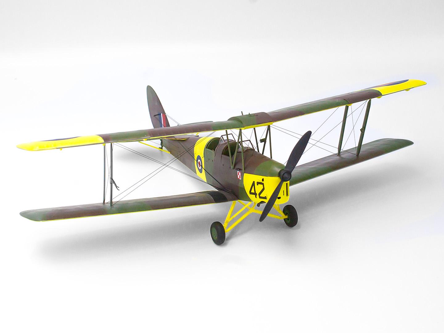 Сборная модель ICM D.H. 82A Tiger Moth британский учебный самолет (32035) - фото 11