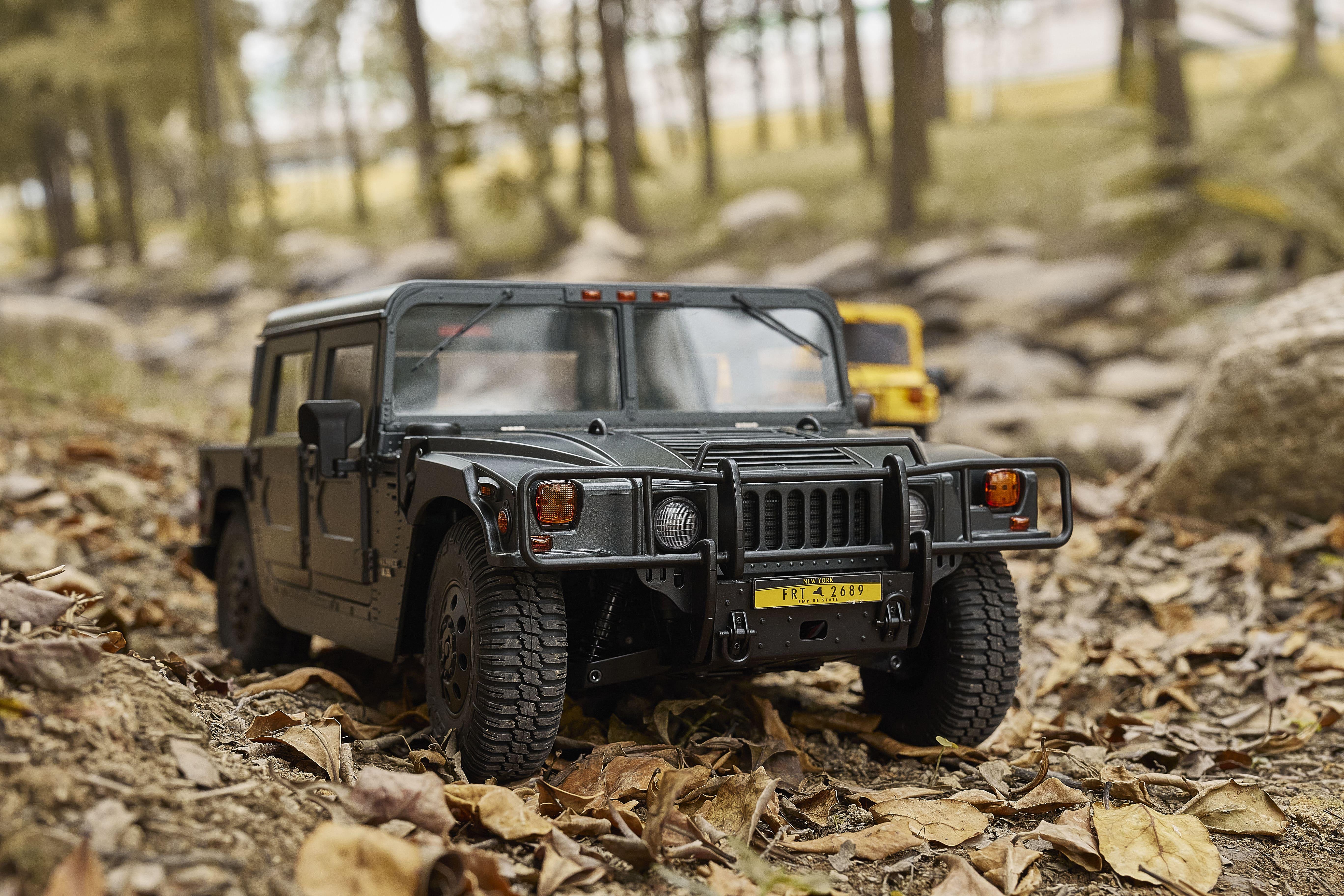 Машинка на радиоуправлении FMS 1:12 HUMMER RS Black - фото 4 Машинка на радиоуправлении FMS 1:12 HUMMER RS Black - фото 4