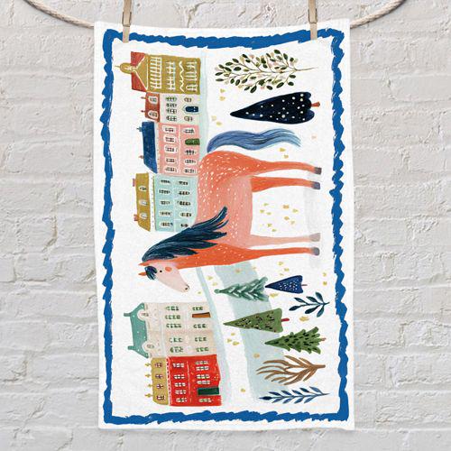 Полотенце Presentville с принтом Лошадь в городе 50х80 см (PLM_26NY013)