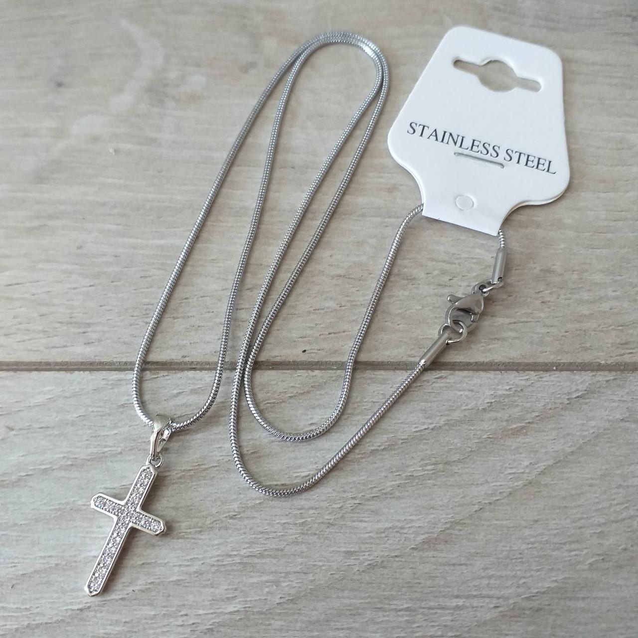 Подвеска в форме крестика на стальной цепочке Серебристый (KG-10706)