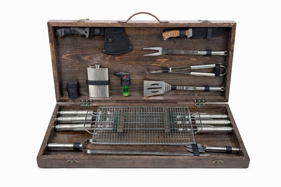 Набор для шашлыка Grill Master BBQ MAX KS-7504 с решеткой и топором в кейсе Коричневый (147-10-KS-7504)