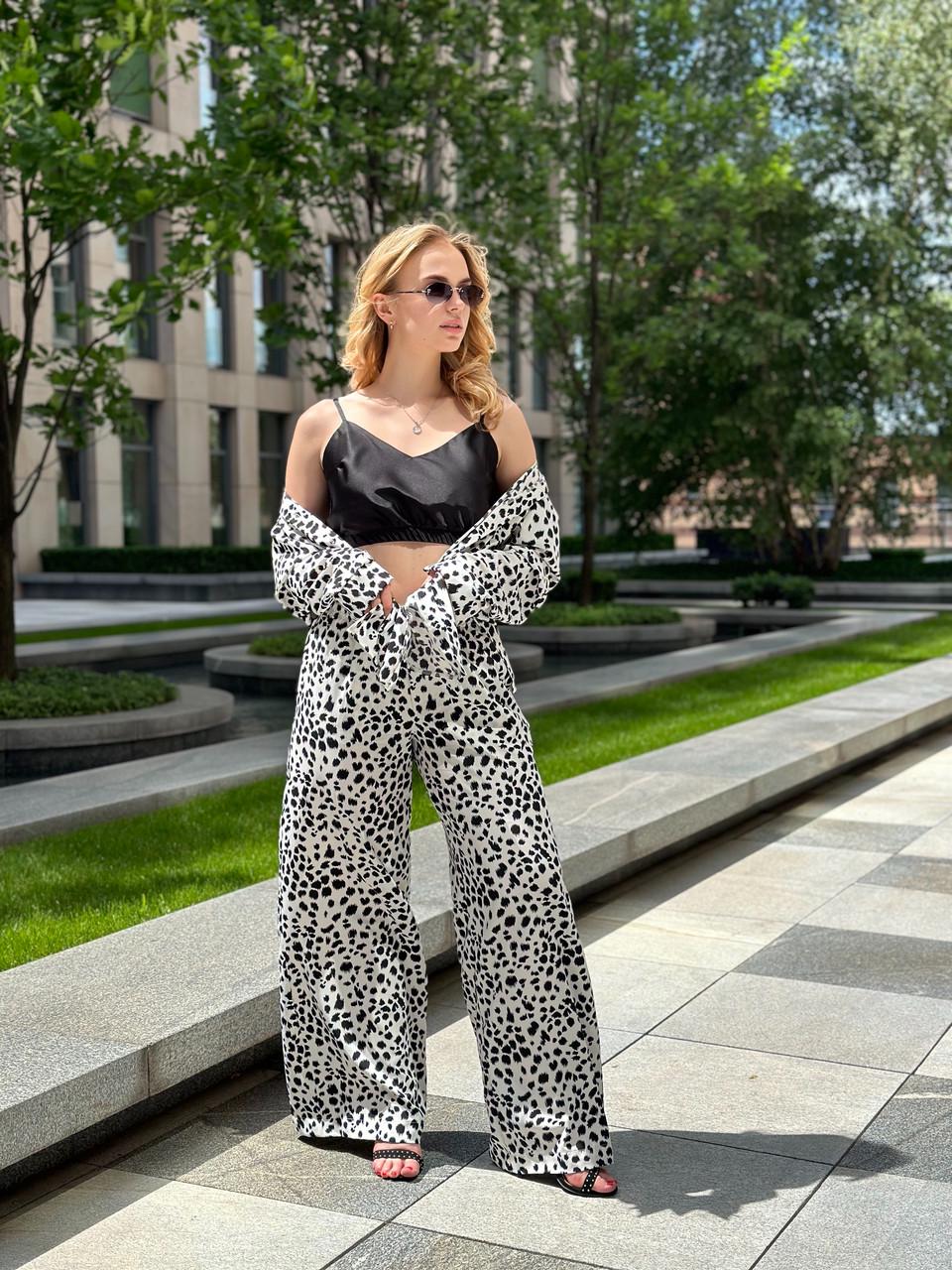 Костюм женский софт рубашка и брюки пятнистый узор 3XL Черно-белый (2656570184) - фото 4