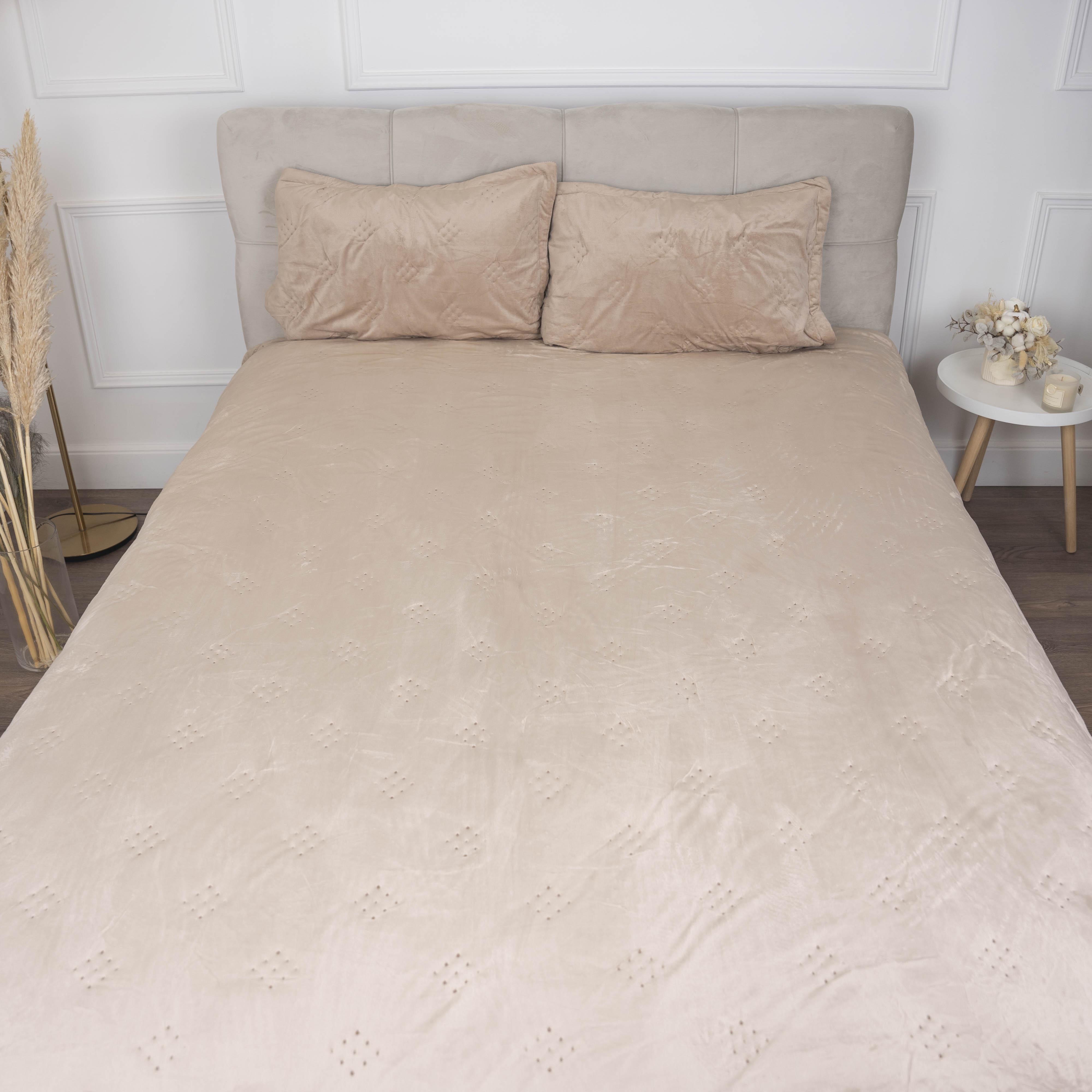 Покрывало с наволочками Слоновая кость (88778)