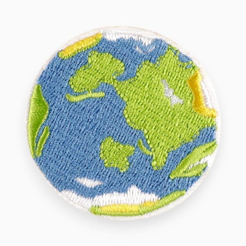 Термоаппликация Earth planet вышитая 4,8х4,8 см 1 шт. Синий (АК4848п14)