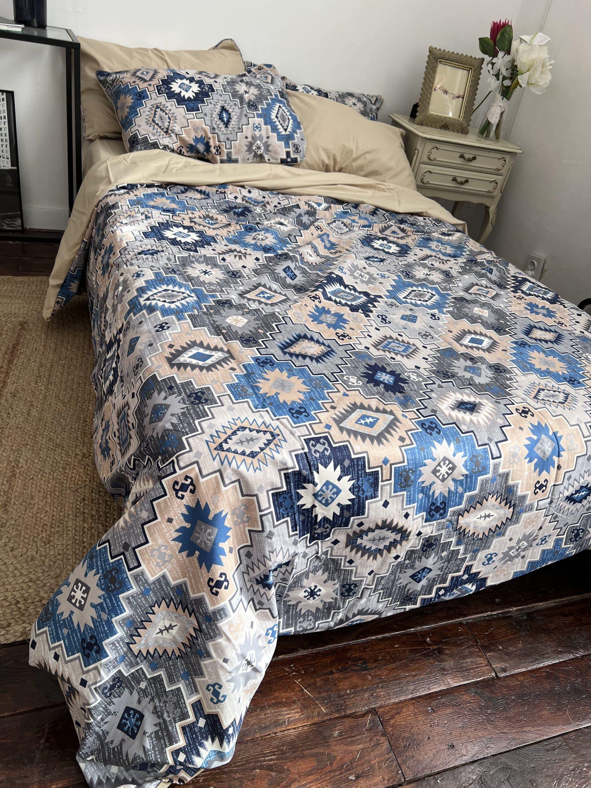 Комплект постельного белья Comfort Home Carpet blue евро