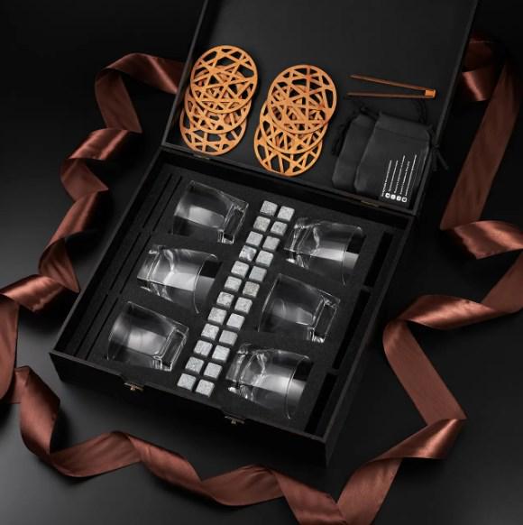 Подарочный набор для алкоголя камни для виски Whiskey Stones 24 шт. и 6 стаканов - фото 3 Подарочный набор для алкоголя камни для виски Whiskey Stones 24 шт. и 6 стаканов - фото 3
