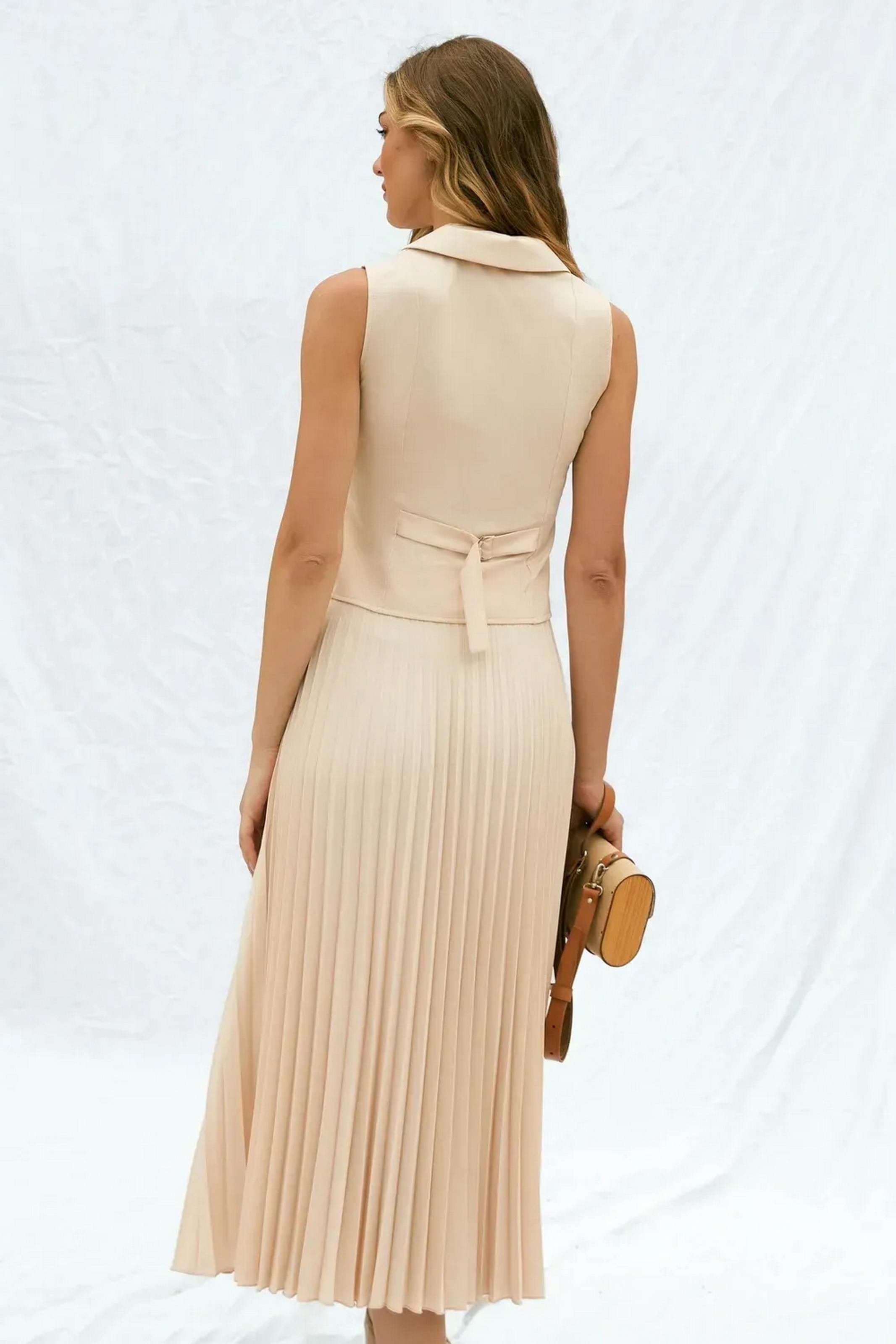 Костюм женский Seventeen жилет/юбка L-XL Бежевый (104-2178.6030) - фото 3 Костюм женский Seventeen жилет/юбка L-XL Бежевый (104-2178.6030) - фото 3