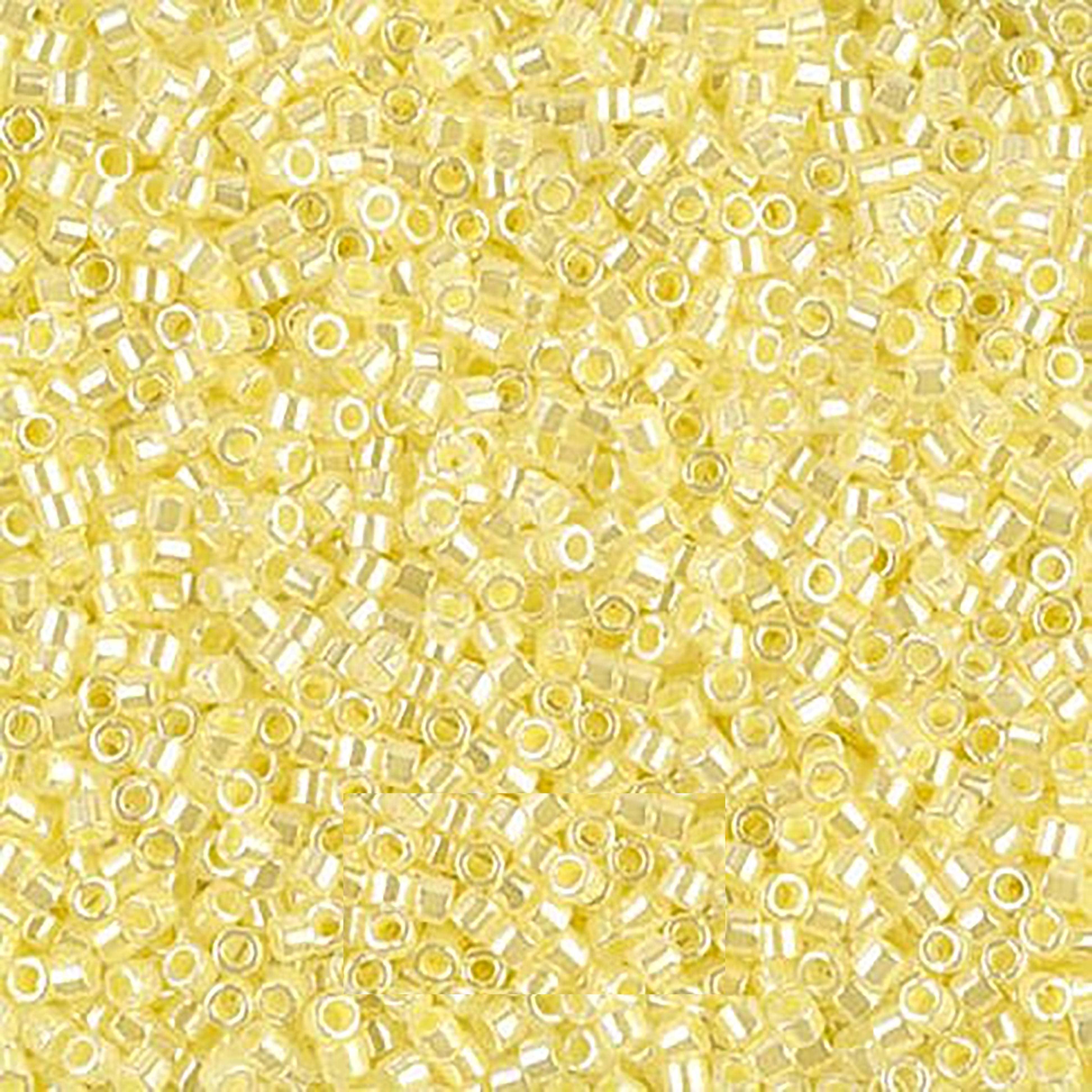 Бисер Miyuki Delica Beads 11/0 DB-232 жемчужный 3 г Лимонный светлый