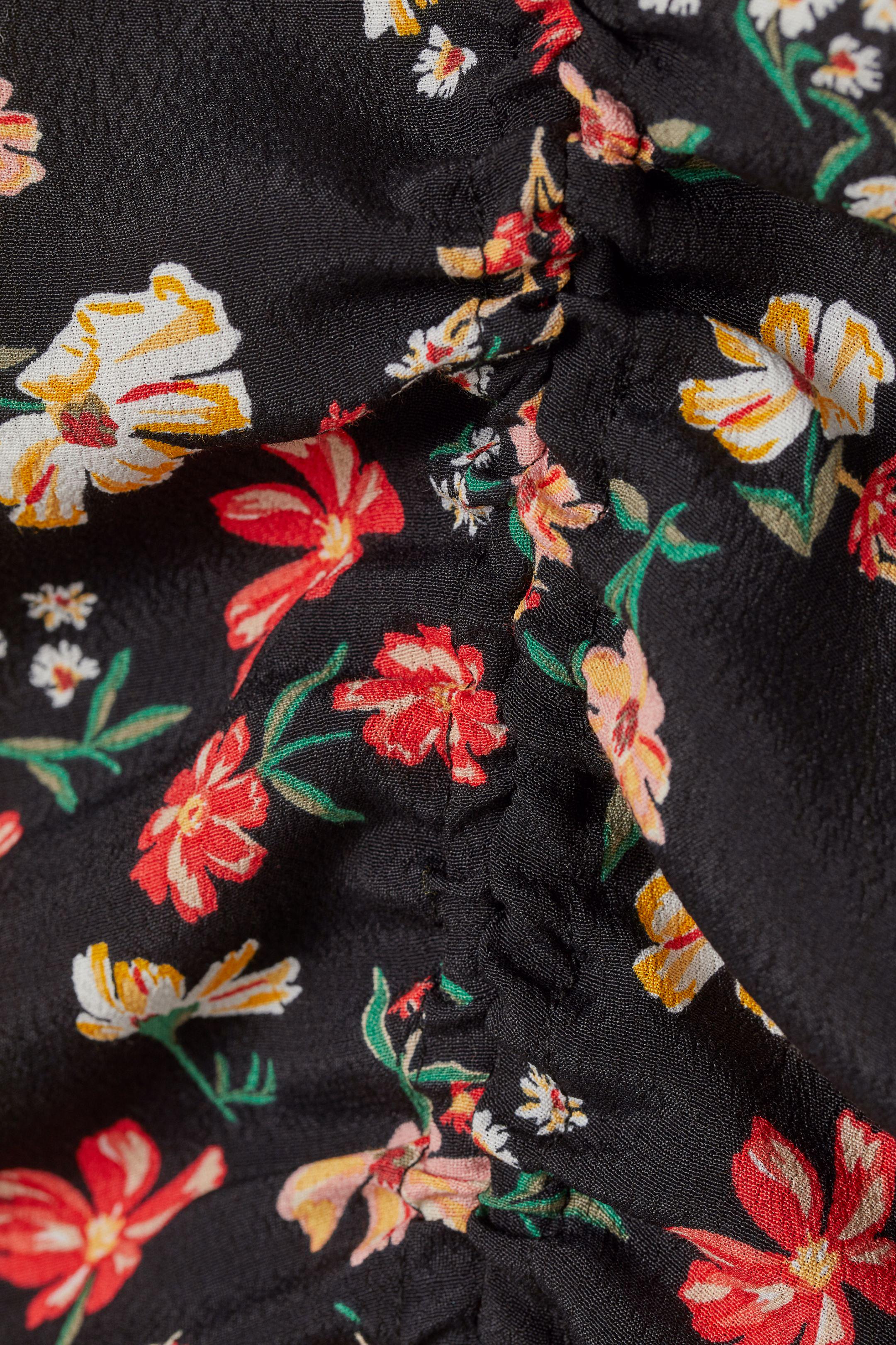 Блуза H&M Цветы р. 36 Черный (7472169) - фото 2 Блуза H&M Цветы р. 36 Черный (7472169) - фото 2