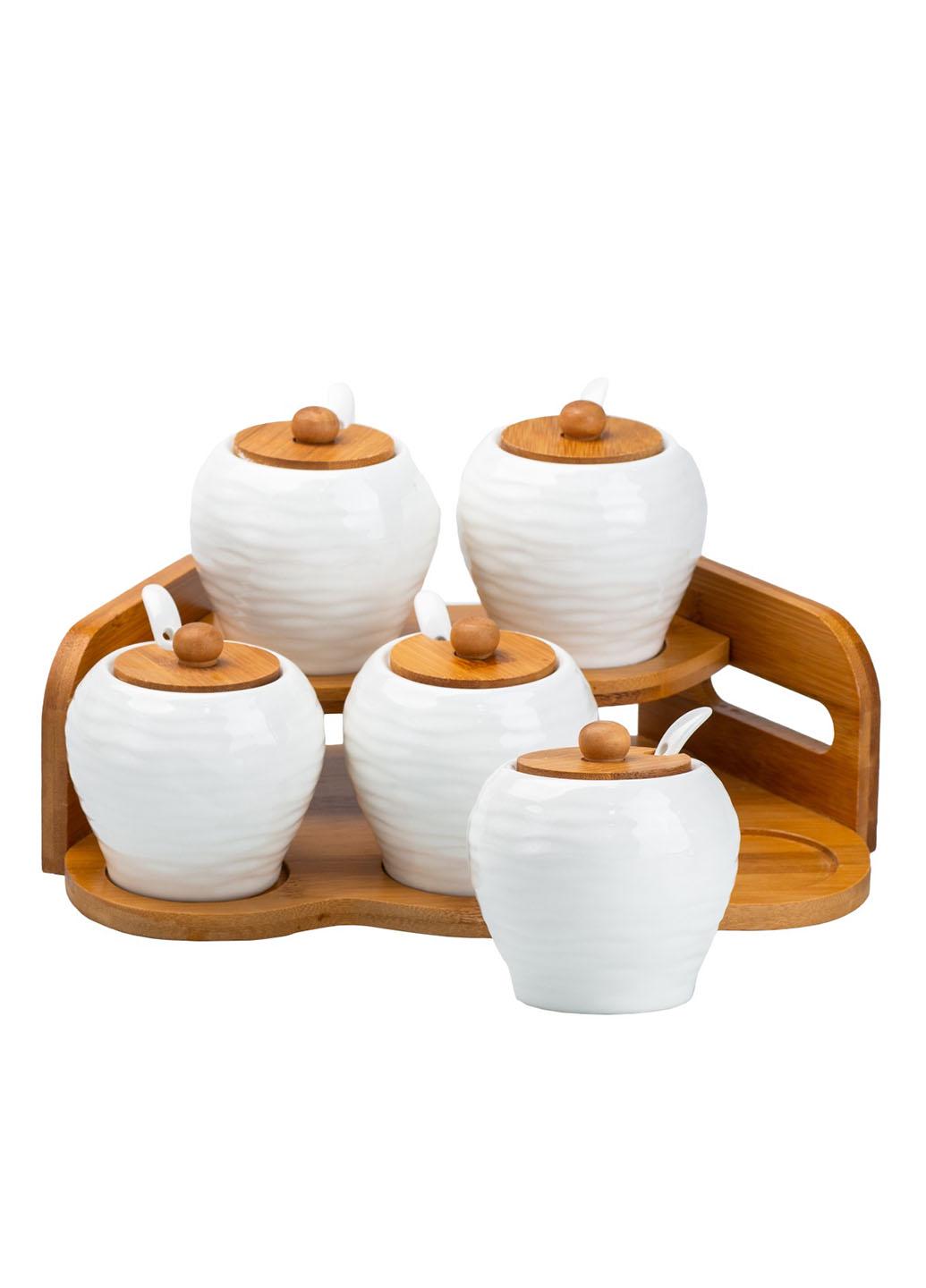 Набор керамических банок на подставке Set of 4 Cruets для сыпучих продуктов с крышками и ложками 6 предметов Белый (2622L)