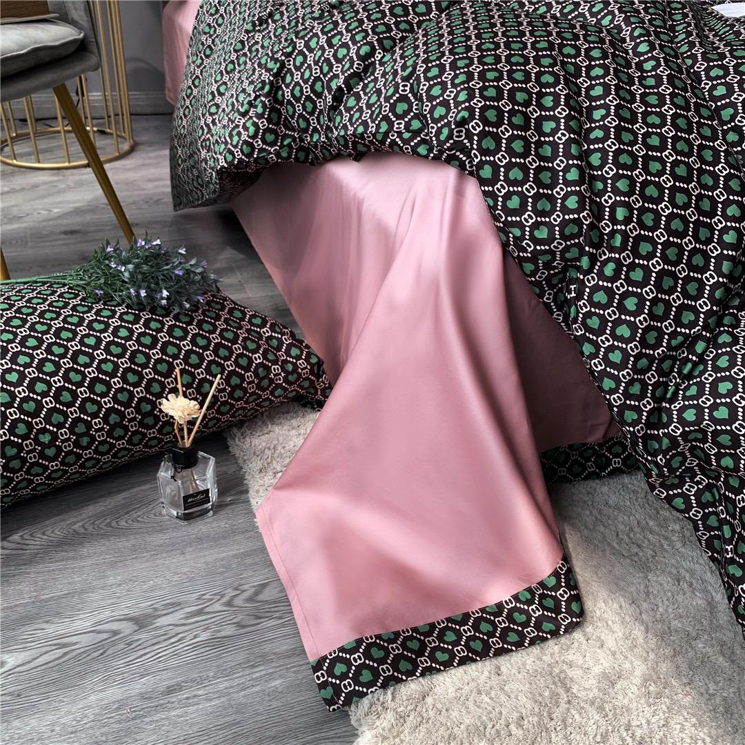 Комплект постільної білизни євро 2 Серця - фото 7 Комплект постільної білизни євро 2 Серця - фото 7