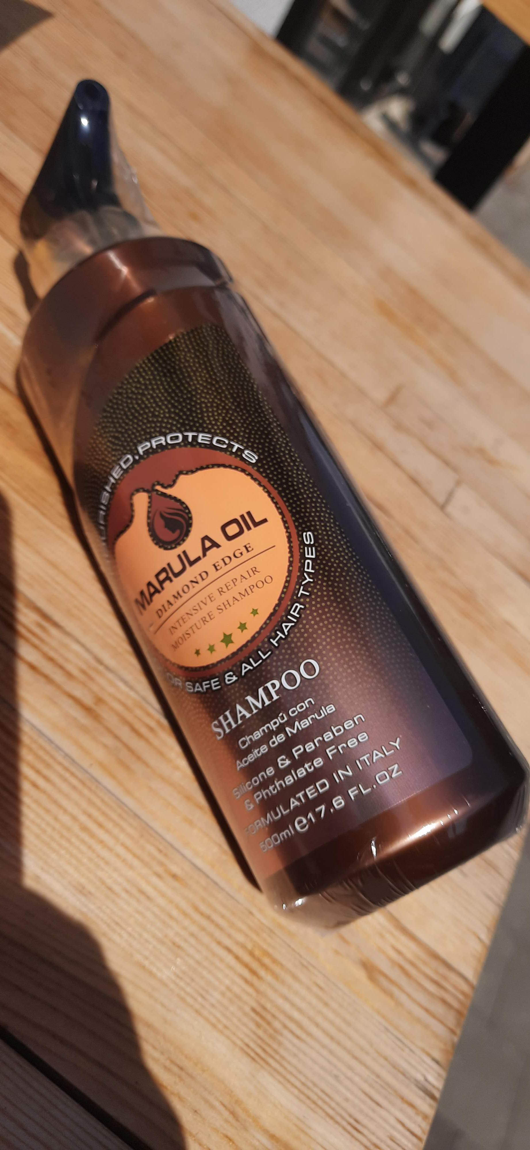 Шампунь для поврежденных волос Clever Cosmetics с маслом марулы Marula oil 500 мл (MO90016) - фото 2 Шампунь для поврежденных волос Clever Cosmetics с маслом марулы Marula oil 500 мл (MO90016) - фото 2