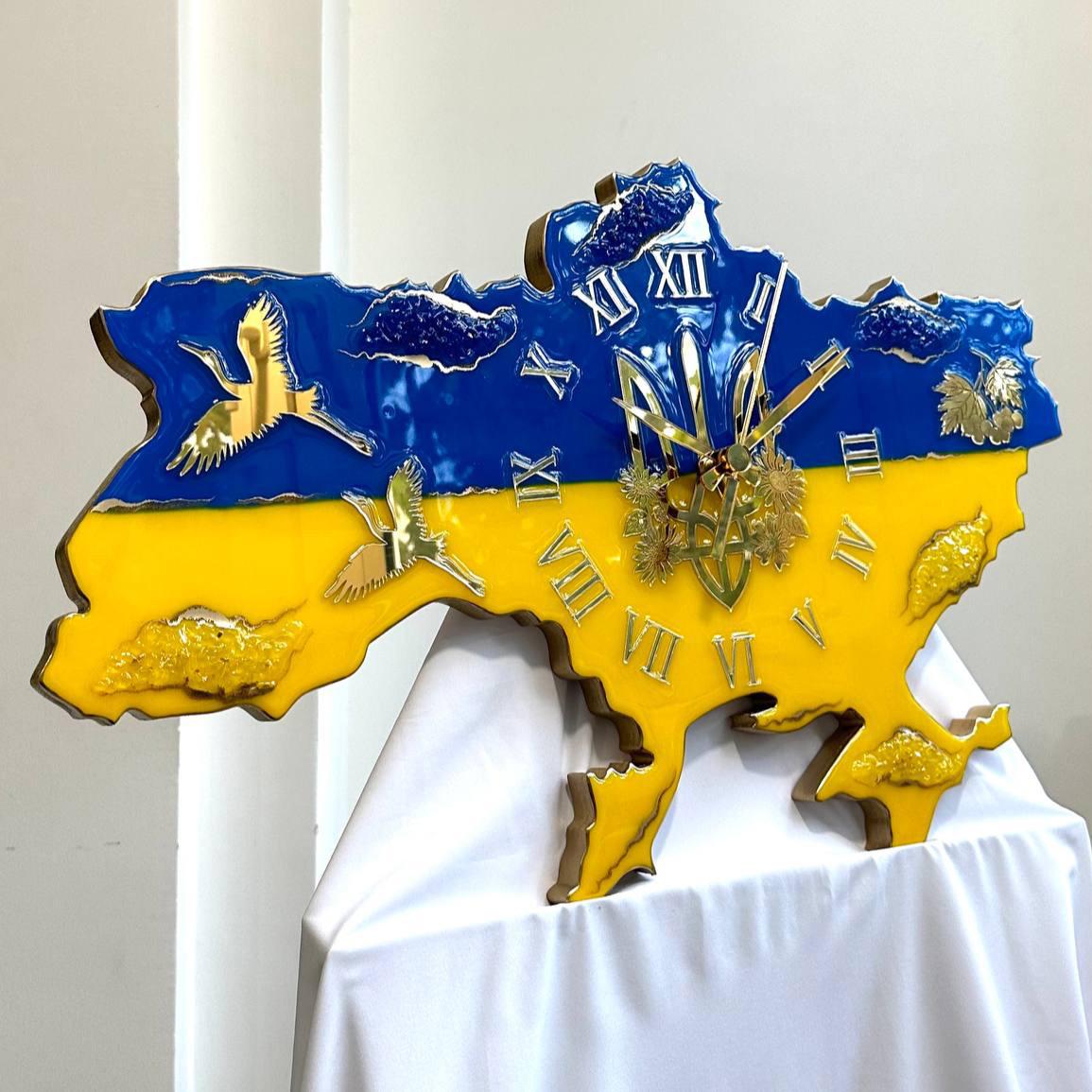 Часы настенные из эпоксидной смолы Карта Украины 50x34 см