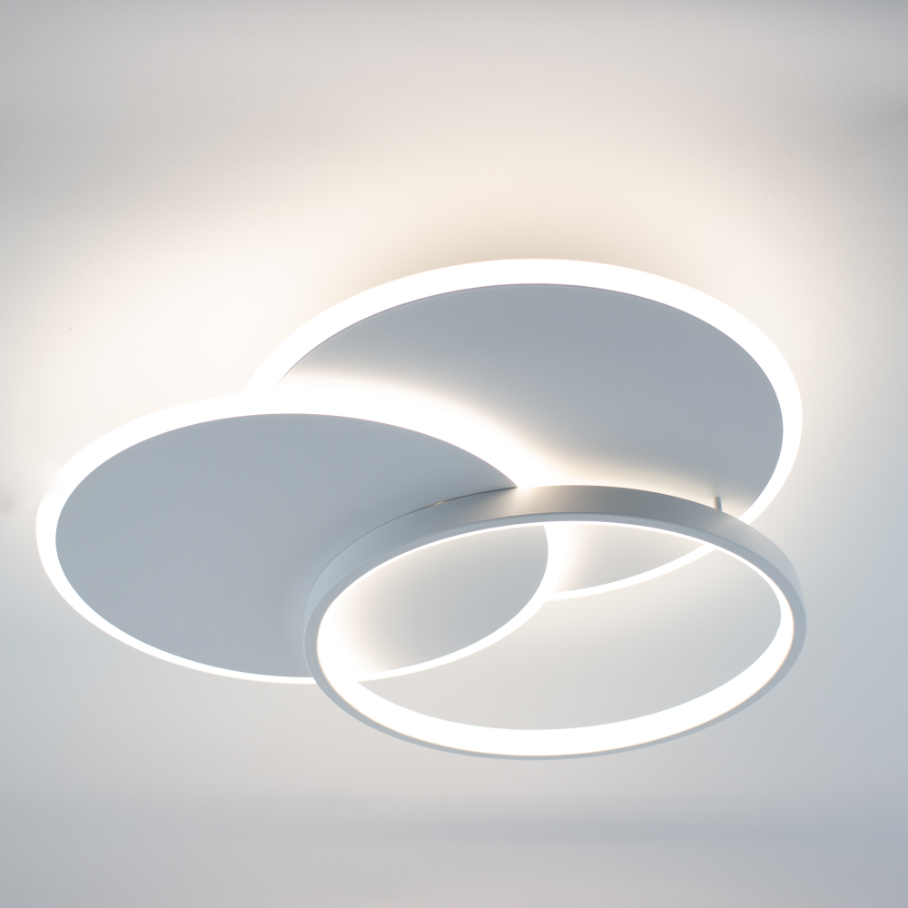 Люстра светодиодная ESLLSE VEGA TRIPLE 3R с пультом 70 Вт 490х490х60 мм Белый (10111) - фото 4 Люстра светодиодная ESLLSE VEGA TRIPLE 3R с пультом 70 Вт 490х490х60 мм Белый (10111) - фото 4