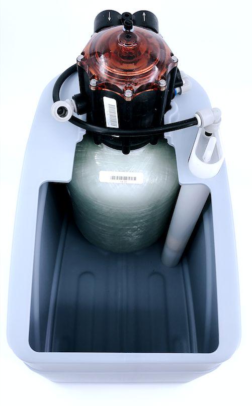 Умягчитель воды кабинетного типа Kinetico Essential ERGO 8 (3034) - фото 4