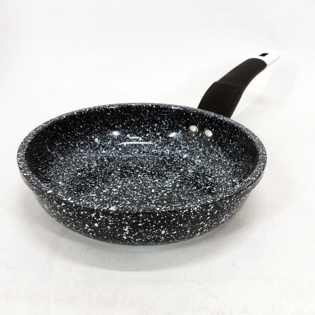 Сковорода с антипригарным покрытием Unique UN-5101 18 см Гранит