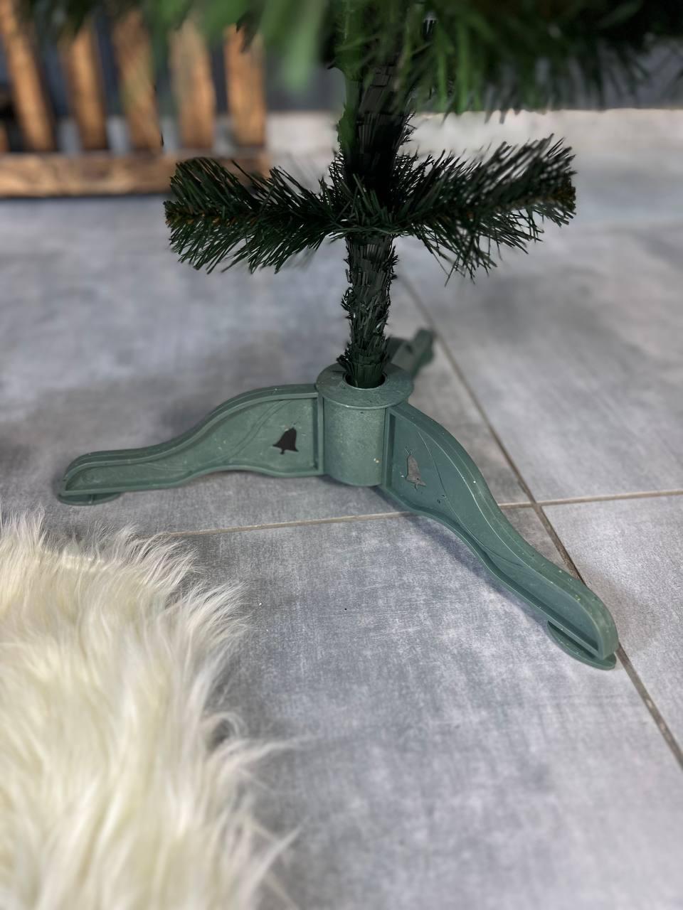 Штучна ялинка засніжена Елітна з шишками 1,3 м Зелений (YNK08164) - фото 8 Штучна ялинка засніжена Елітна з шишками 1,3 м Зелений (YNK08164) - фото 8