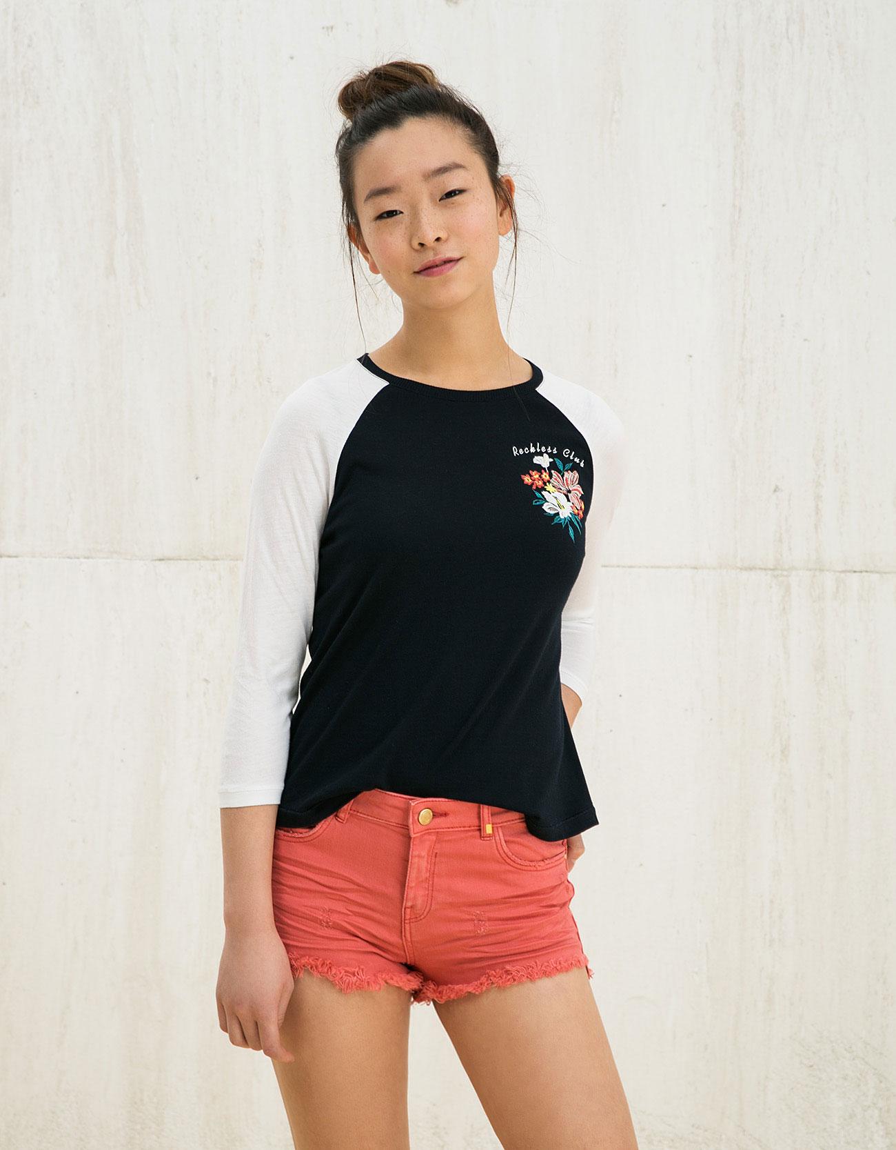 Джинсовые шорты Bershka 32 Красный (3525019620)